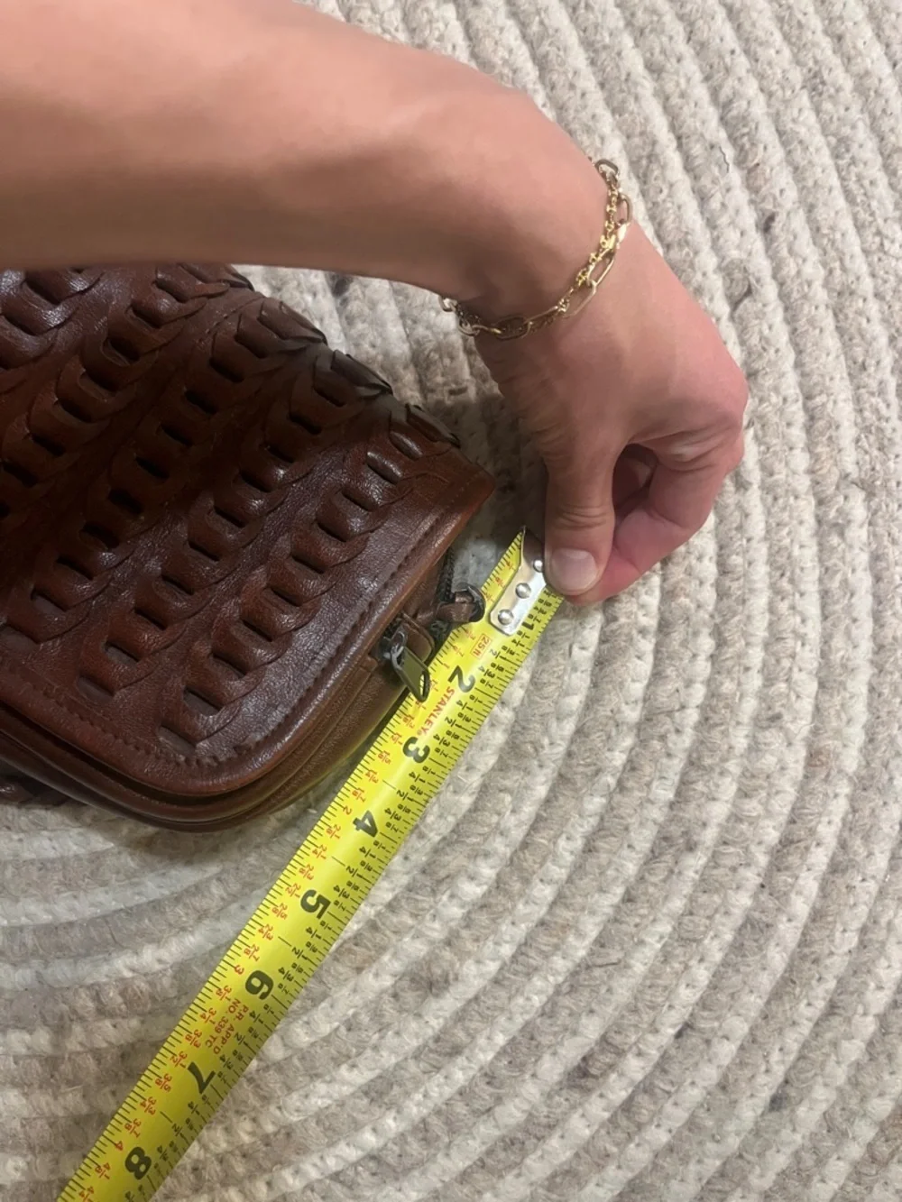 Woven Leather dark brown crossbody mini bag - Picture 6 of 7